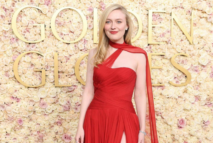 Golden Globes 2025 - Dakota Fanning